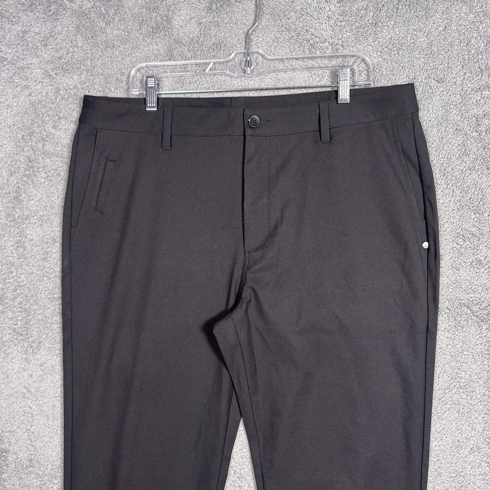Vuori Pants Mens 36x31 Meta Performance Chino V427 Commuter Cascade Tech